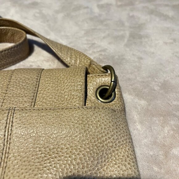 HOBO International Tan Pebble Leather Top Zip Pocket Crossbody Adjustable Strap - Picture 7 of 13